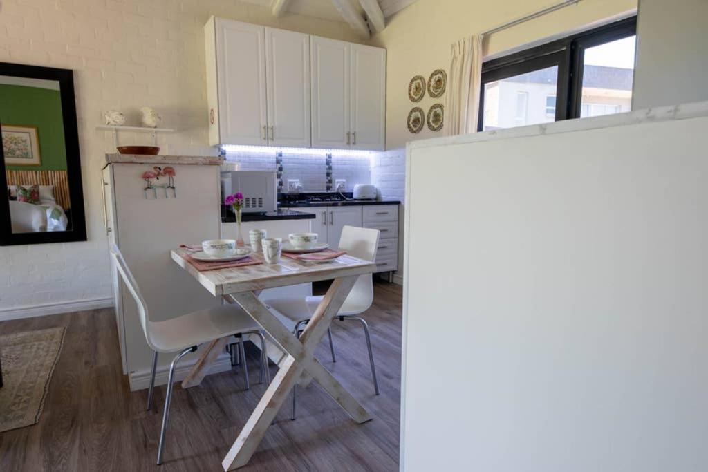 The Amaryllis Luxury Apartment Bella Donna Bettyʼs Bay Extérieur photo